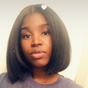 Meet your Posher, Leandra